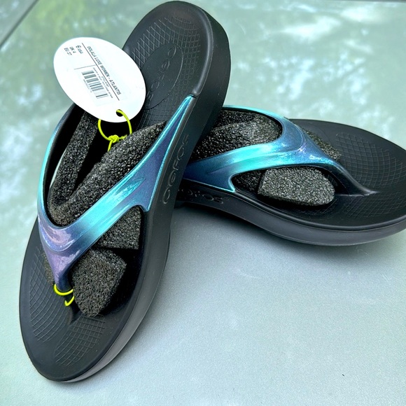 WOMEN'S OOMEGA OOLALA LUXE SANDAL - ATLANTIS - Picture 5 of 5